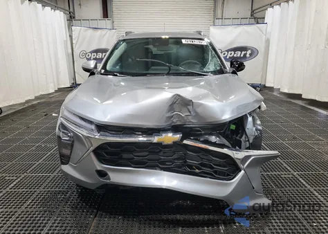 2025 Chevrolet Trax 1Lt z USA, uszkodzony, nr VIN KL77LHEP4SC221271